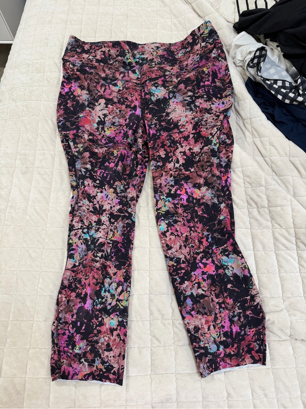 NWOT Lululemon Base Pace High-Rise Tight 25"